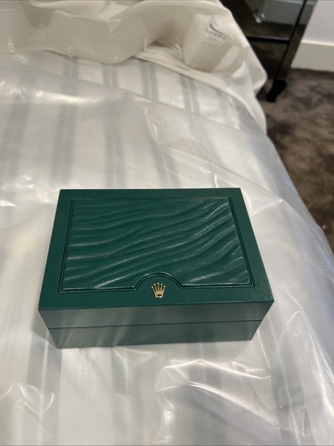 Rolex medium genuine watch - genuine,