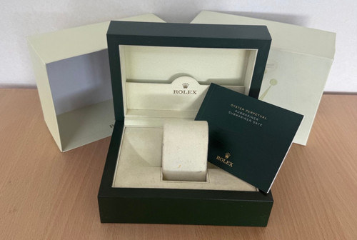 Genuine rolex submariner 2012 - submariner,