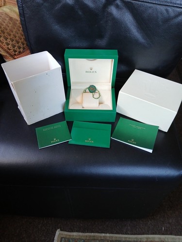 Rolex explorer genuien boxes - genuien,
