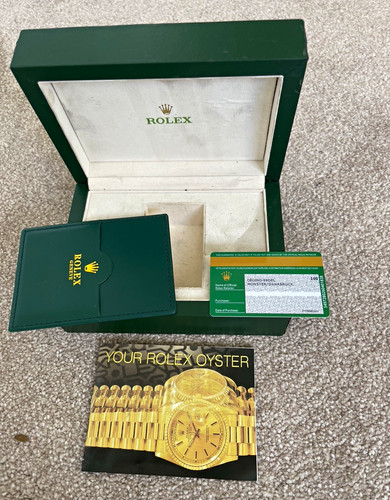 Rolex green watch presentation - rolex,